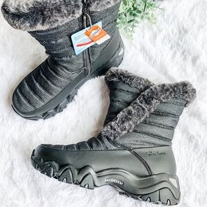 Sketcher’s | Black & Grey Furry Boots NWT Size 6.5